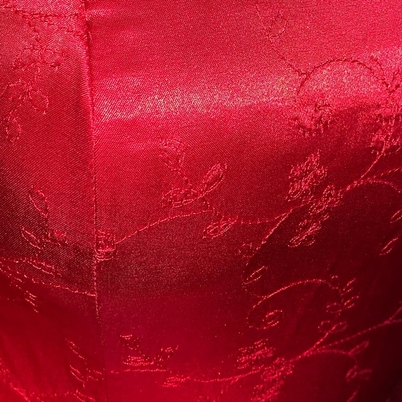 Jessica McClintock Red satin evening gown - Picture 5 of 6